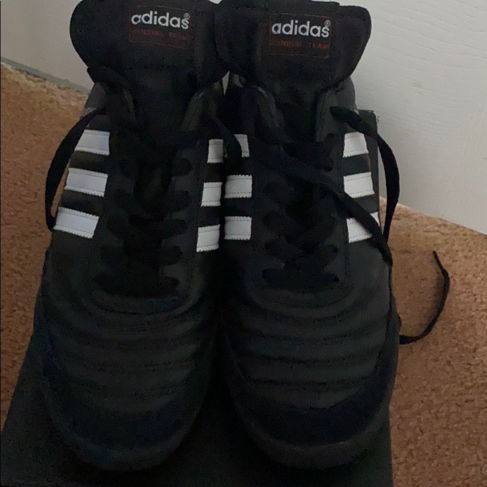 Adidas Mundial
